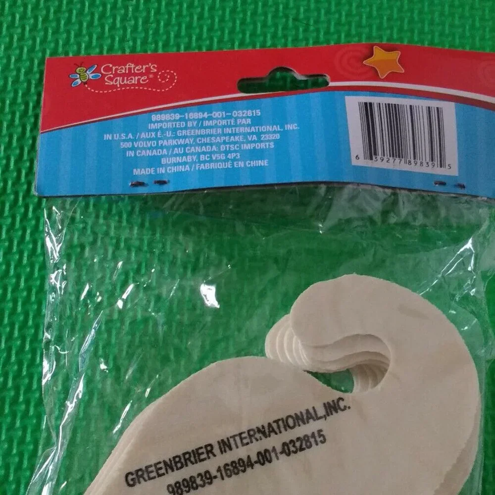 Crafter's Square Wooden Unpainted Die-Cut Dinosaurs  2.5